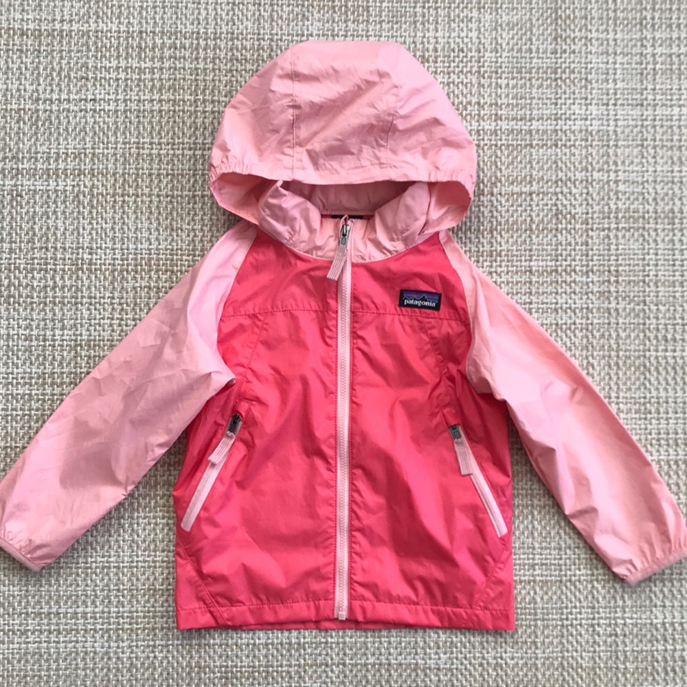 Patagonia Windbreaker (size 2T)